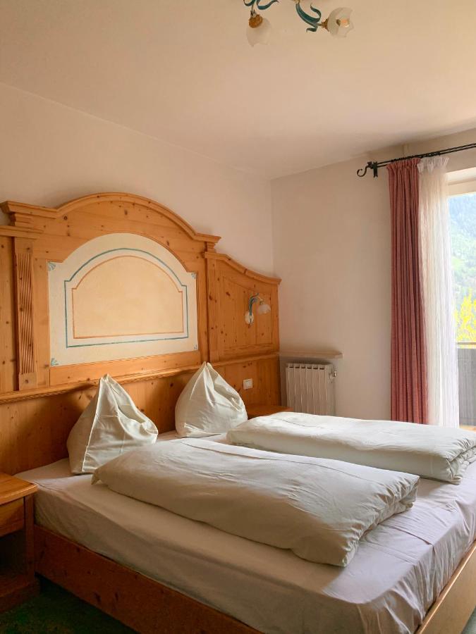 Bed and Breakfast Garni Rika Парчинес Экстерьер фото